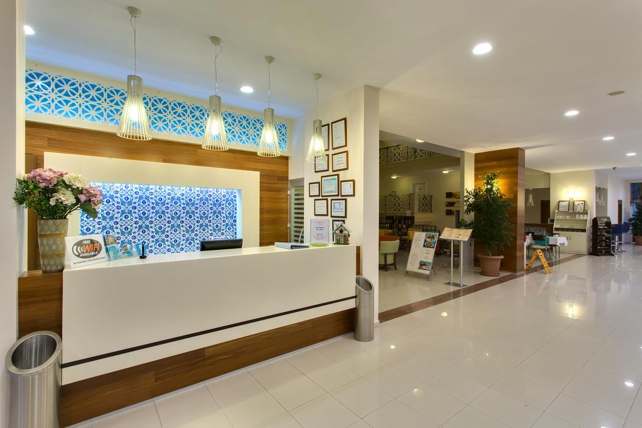 Novella Apart Hotel Alanya Exteriör bild